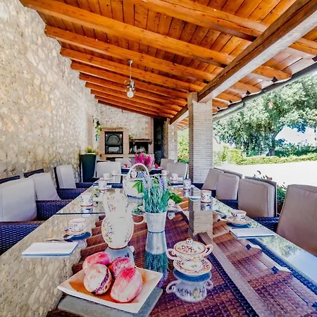 Scappo In Umbria, Casale Rosceto * تودي