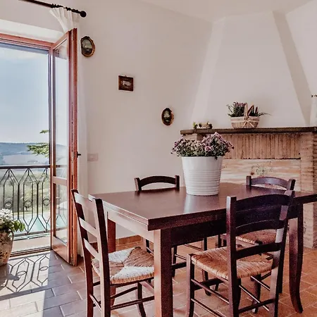 Scappo In Umbria, Casale Rosceto * تودي