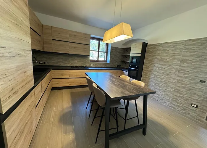 Scappo In Umbria, Casale Rosceto Villa Todi